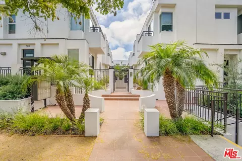 2512 28th St #105, Santa Monica, CA 90405