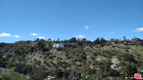 3840 Knobhill Dr, Sherman Oaks, CA 91423