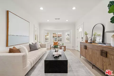 6343 W 82nd St, Los Angeles, CA 90045