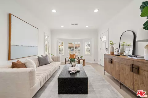 6343 W 82nd St, Los Angeles, CA 90045