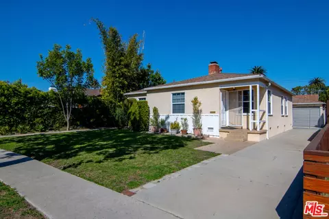 11821 Atlantic Ave, Los Angeles, CA 90066
