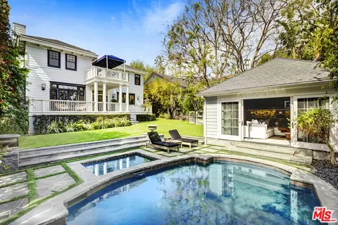 2226 N Berendo St, Los Angeles, CA 90027