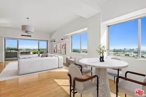 1155 N La Cienega Blvd #908, West Hollywood, CA 90069