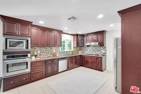 2264 Yuma Way, Fullerton, CA 92835 photo 8
