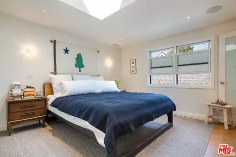 Bedroom - 32 Dudley Ave, Venice, CA 90291 photo 3 of 4