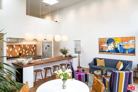 Other - 32 Dudley Ave, Venice, CA 90291 photo 1 of 7