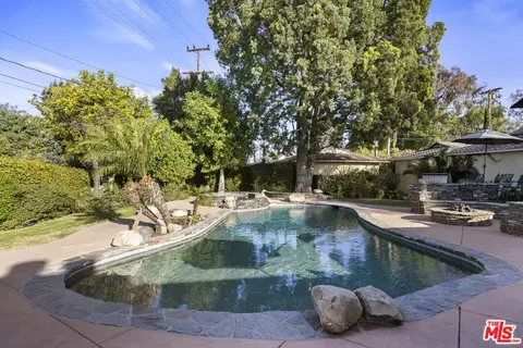 6474 Langdon Ave, Van Nuys, CA 91406 photo 43