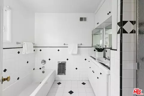 6474 Langdon Ave, Van Nuys, CA 91406 photo 37