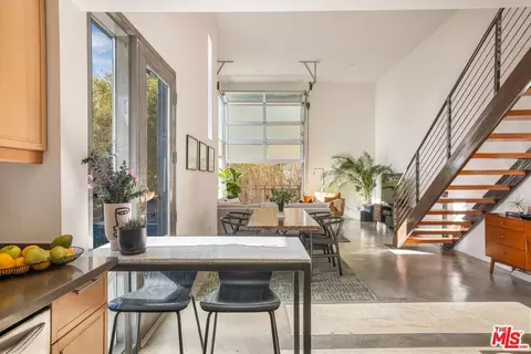 3638 Hughes Ave #1, Los Angeles, CA 90034