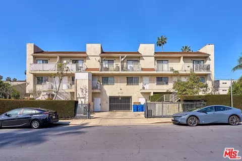 907 N Alexandria Ave #1, Los Angeles, CA 90029