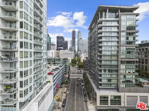 1100 S Hope St #1701, Los Angeles, CA 90015
