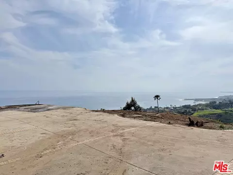 3045 Rambla Pacifico St, Malibu, CA 90265
