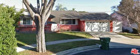 22361 Burton St, Canoga Park, CA 91304