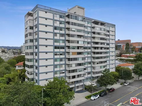 969 Hilgard Ave #907, Los Angeles, CA 90024