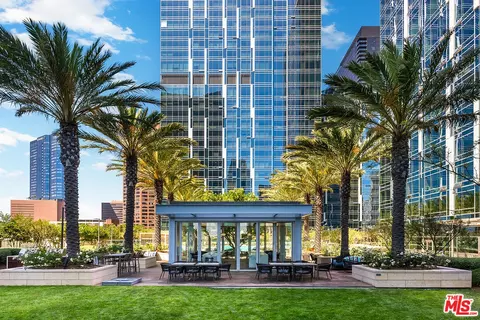 877 Francisco St #523, Los Angeles, CA 90017
