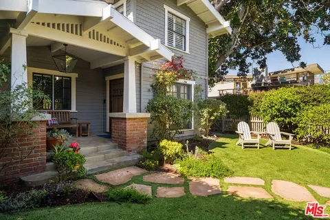 721 Nowita Pl, Venice, CA 90291