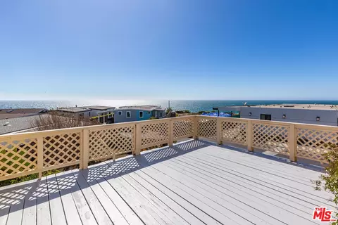 29500 Heathercliff Rd #143, Malibu, CA 90265