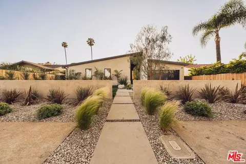 5725 Katherine Ave, Sherman Oaks, CA 91401