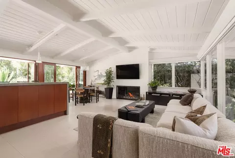 1134 Hill Rd, Montecito, CA 93108 photo 2