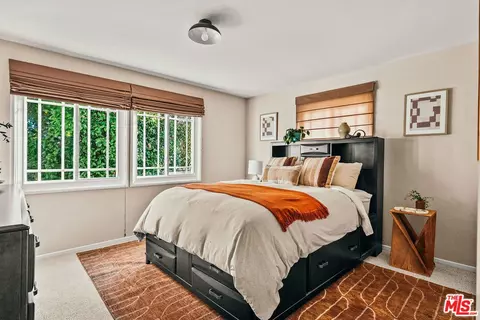 2436 Fairmount Ave, La Crescenta, CA 91214 photo 21