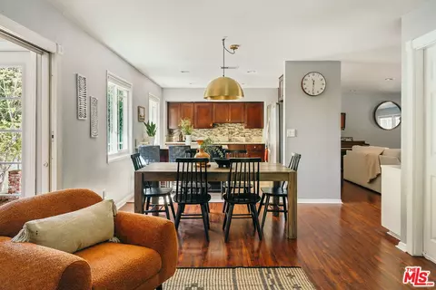2436 Fairmount Ave, La Crescenta, CA 91214 photo 6