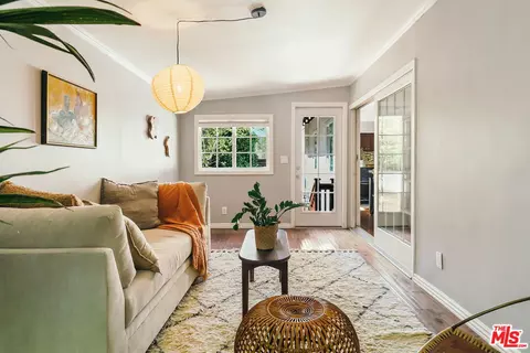2436 Fairmount Ave, La Crescenta, CA 91214 photo 18