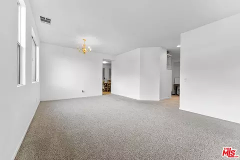 13880 Plantain St, Hesperia, CA 92344 photo 8