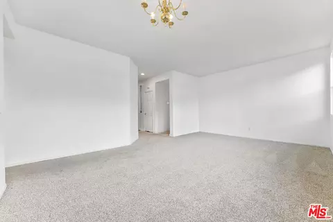 13880 Plantain St, Hesperia, CA 92344 photo 9