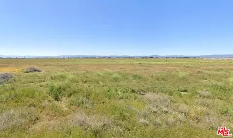7208 Gaskell Rd, Rosamond, CA 93560