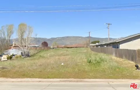21504 Golden Hills Blvd, Tehachapi, CA 93561