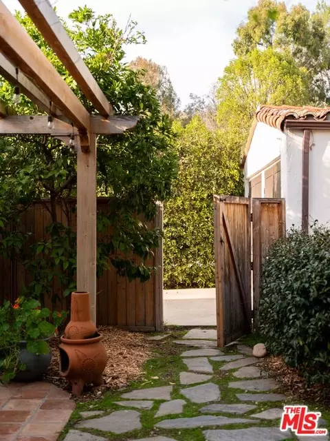 1200 Avenue 64, Pasadena, CA 91105 photo 49