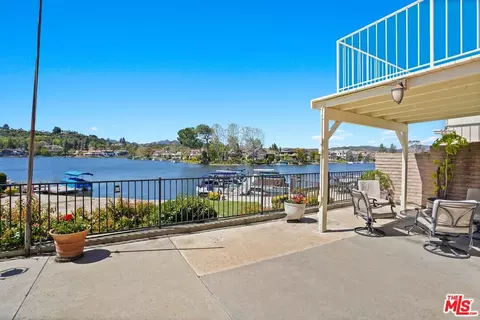 32134 Beachlake Ln, Westlake Village, CA 91361