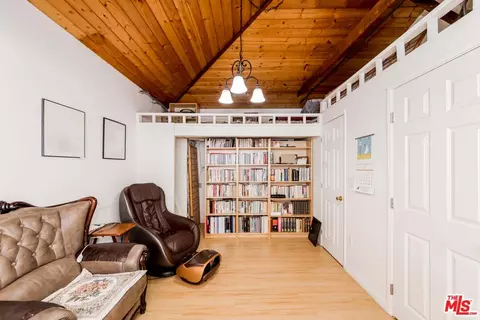 Other - 9802 Samoa Ave, Tujunga, CA 91042 photo 2 of 3