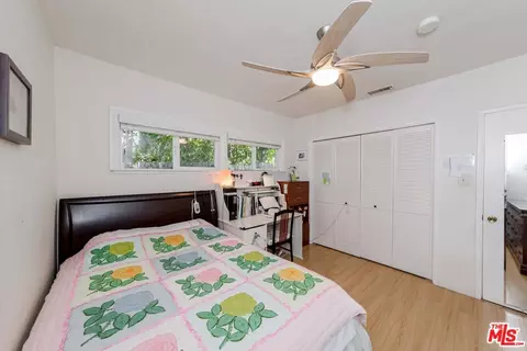 Bedroom - 9802 Samoa Ave, Tujunga, CA 91042 photo 1 of 4