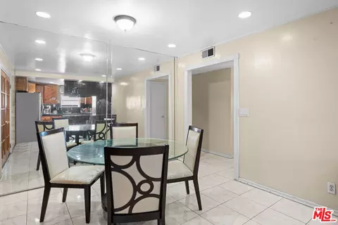 16301 S Tarrant Ave, Carson, CA 90746 photo 12