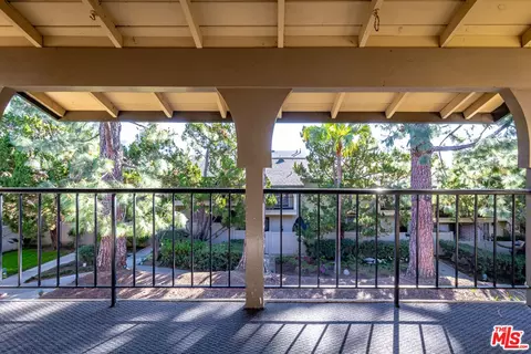 Exterior - 2436 E Mountain St, Pasadena, CA 91104 photo 1 of 5