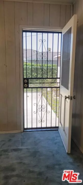 1103 W Bennett St, Compton, CA 90220 photo 14