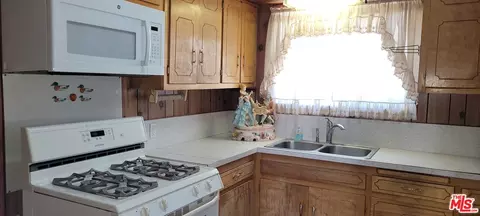 1103 W Bennett St, Compton, CA 90220 photo 9