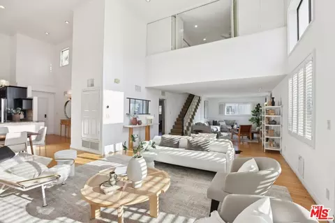 1854 S Beverly Glen Blvd #302, Los Angeles, CA 90025