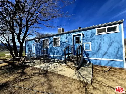 14526 Caliente Creek Rd, Caliente, CA 93518 photo 3