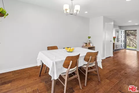 7530 Corbin Ave #1, Reseda, CA 91335 photo 11