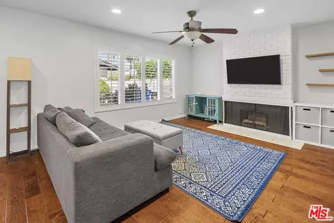 7530 Corbin Ave #1, Reseda, CA 91335 photo 5