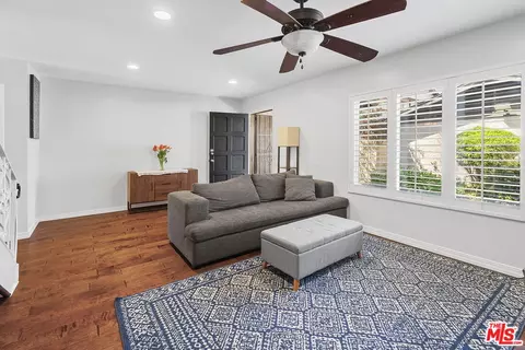 7530 Corbin Ave #1, Reseda, CA 91335 photo 7