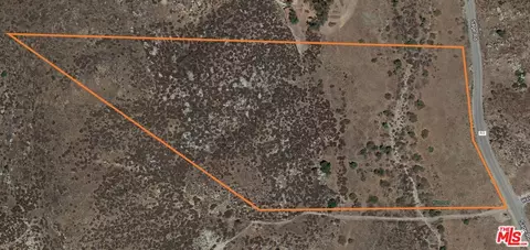 33211 Sage Rd, Hemet, CA 92544