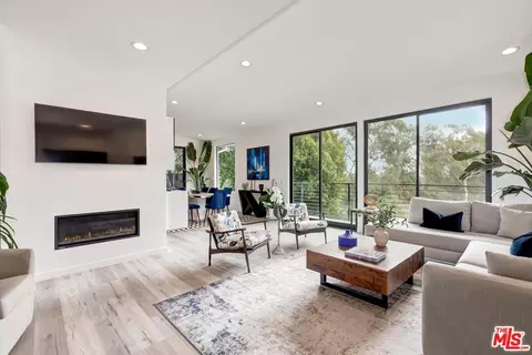 10356 Northvale Rd, Los Angeles, CA 90064