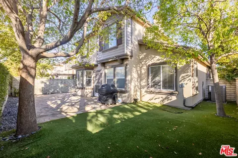 Exterior - 268 Galway Ln, Simi Valley, CA 93065 photo 1 of 2