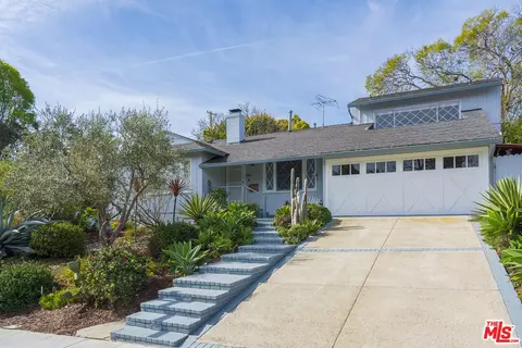 3507 Stoner Ave, Los Angeles, CA 90066