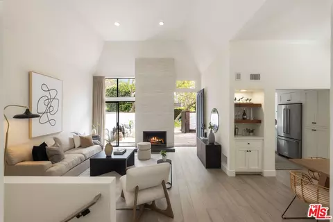 4622 Glencoe Ave #6, Marina Del Rey, CA 90292