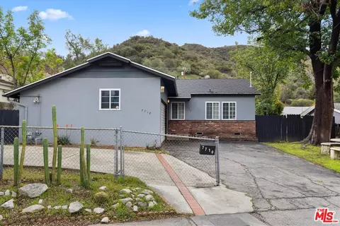7710 Thousand Oaks Dr, Tujunga, CA 91042