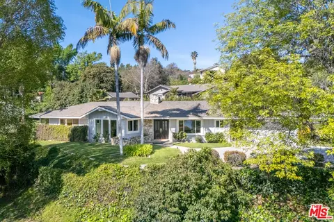 606 Lake Ter, Fullerton, CA 92835